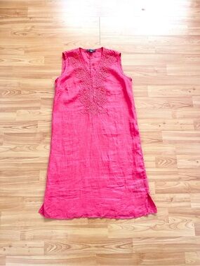 Chelsea & Theodore 100% Linen Embroidered Mini Shift Dress
